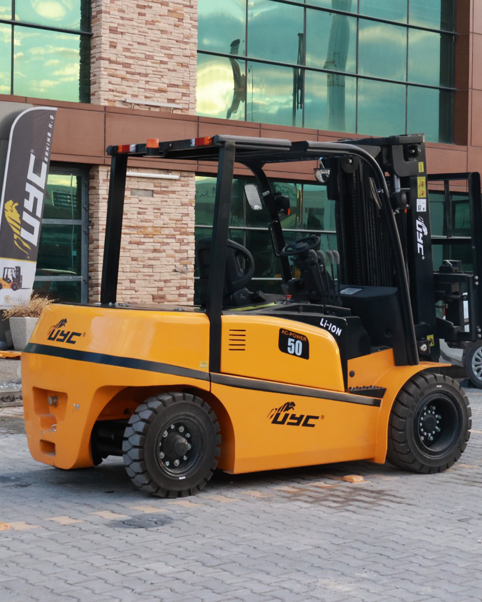 CPD50 5 TON LİTYUM AKÜLÜ FORKLİFT